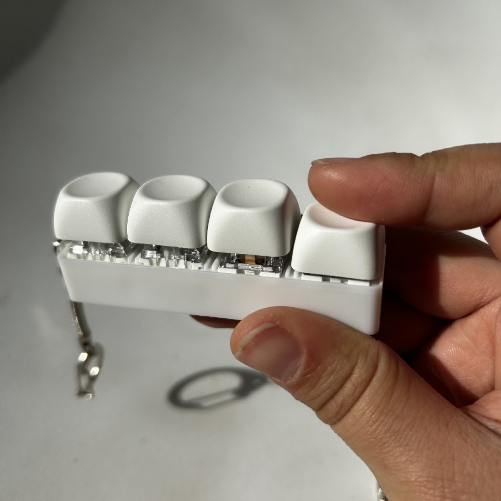 Gantungan Kunci Fidget Baru DI - Musical Instrument Keyboard ulasan dan harga
