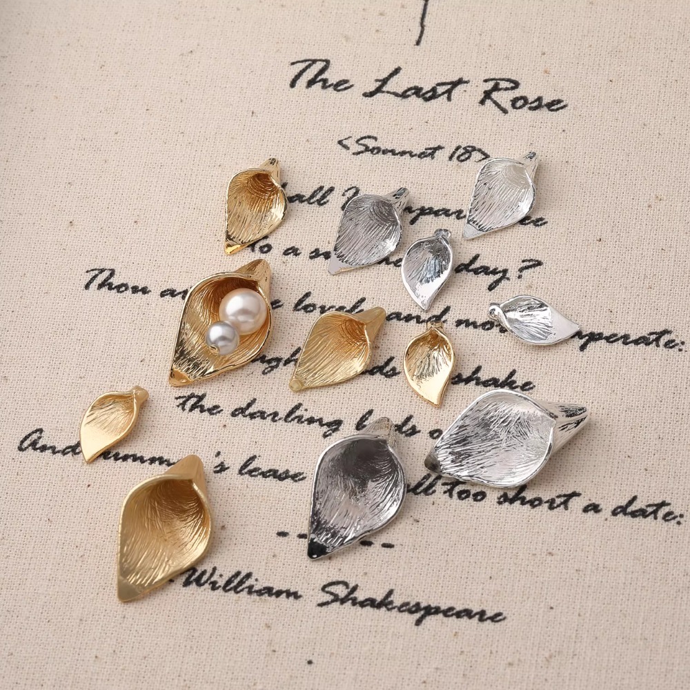 4 Buah Anting Jimat Bunga Kelo - Musical Instrument Jewelry ulasan dan harga
